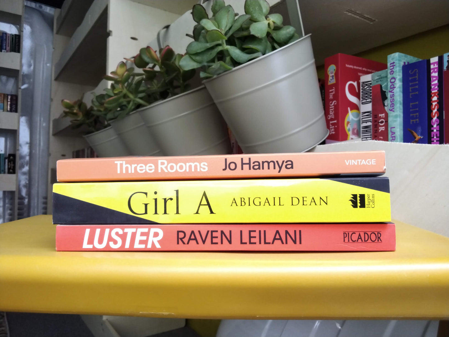 2021/22 debut novels bundle